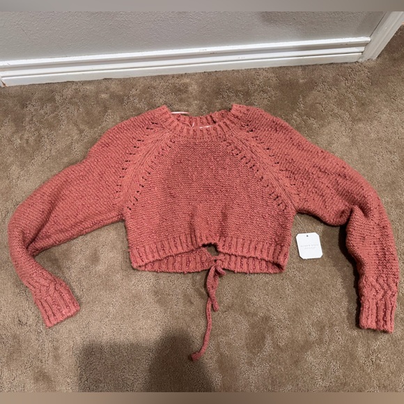 Sydney Open Back Sweater - Picture 1 of 10